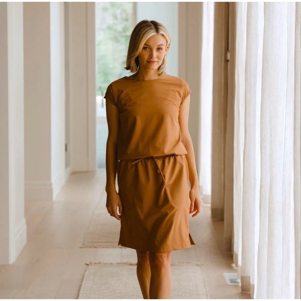 Albion Indigo Going Places‎ Drawstring Dress Women's Size Small Tan
